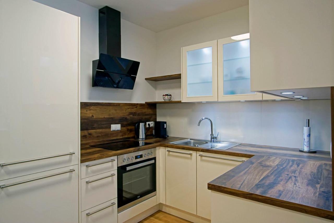 English Theater Apartment At Rathaus Wien Eksteriør billede